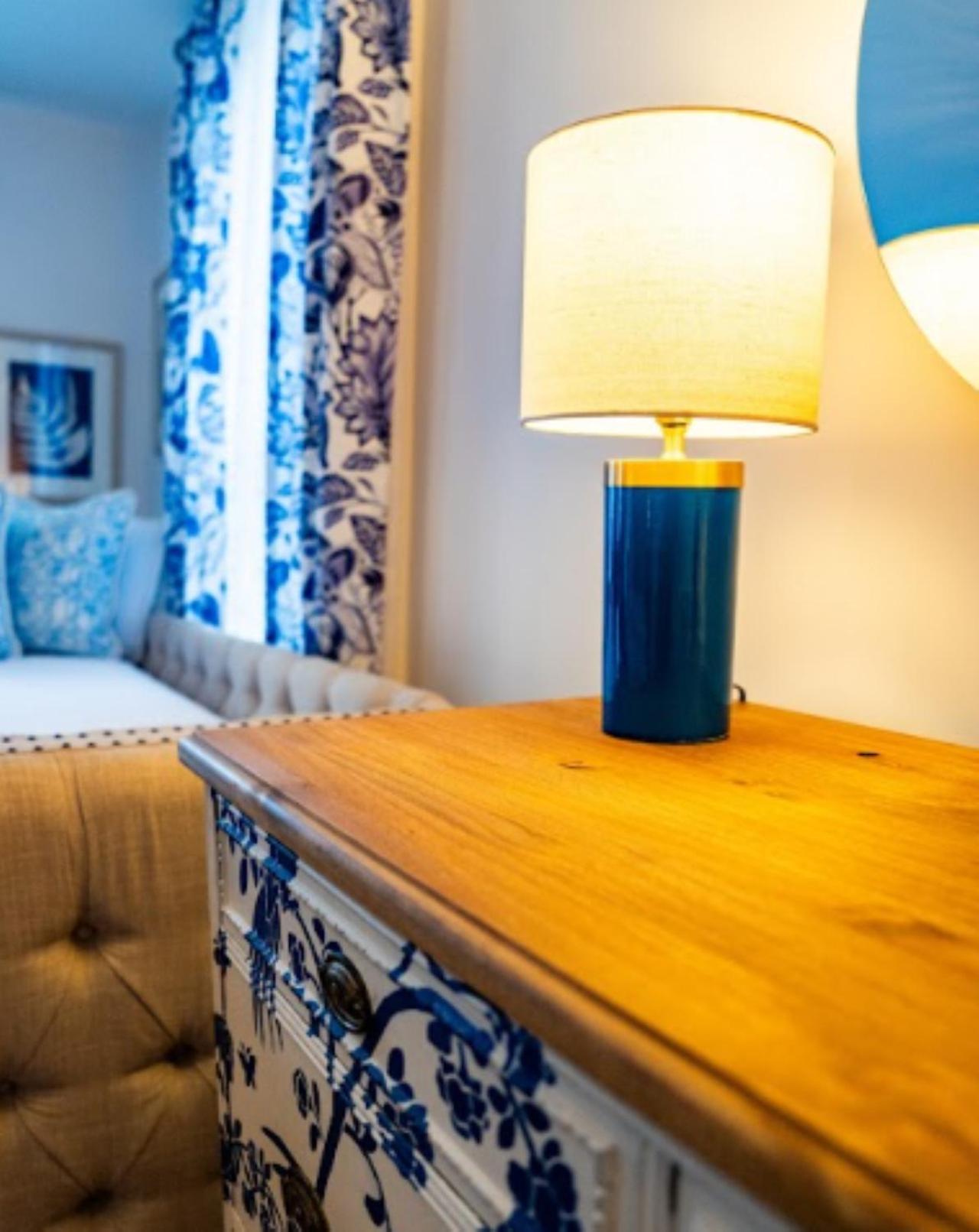 Hotel Twin Gables Of Woodstock Esterno foto