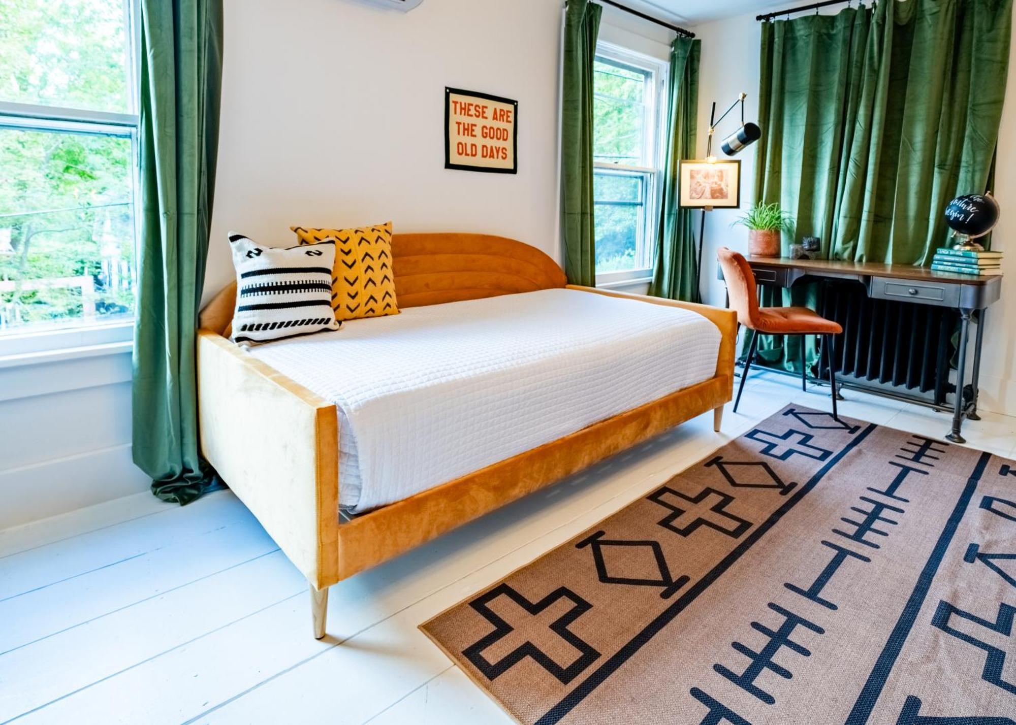Hotel Twin Gables Of Woodstock Esterno foto